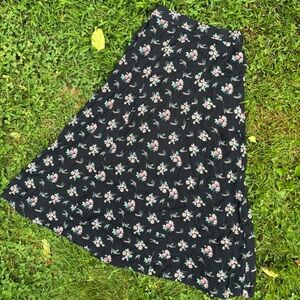 Vintage Floral Black Skirt Maggie Lawrence collection size medium